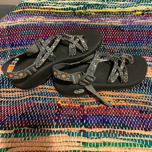 Chaco Women’s ZX2 Classic Sandal Creed Golden Size 9